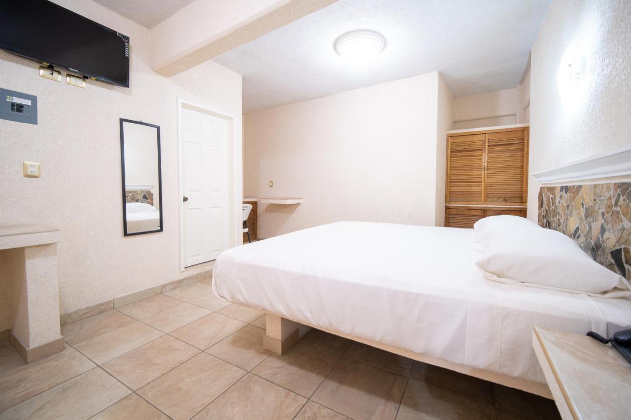 Peninsula Stays Executive Hotel Salina Cruz Exterior foto